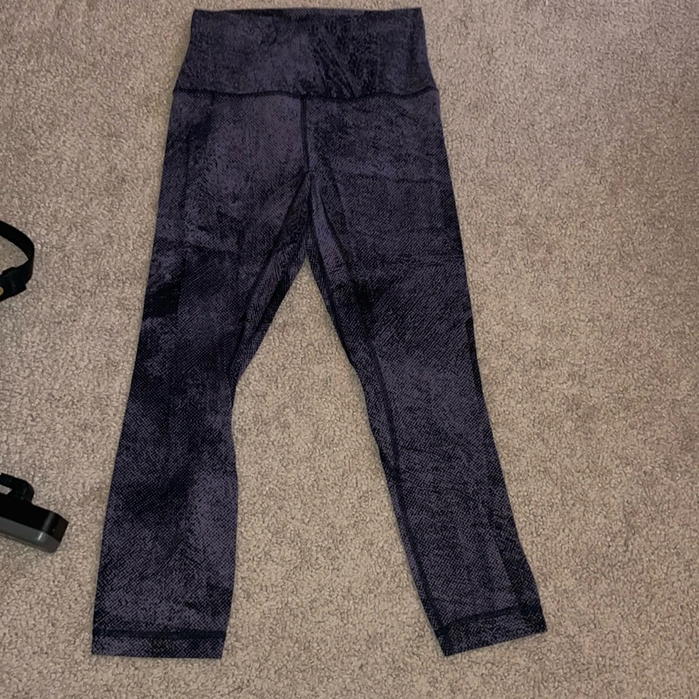 Lululemon purple leggings